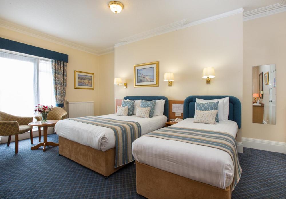 Livermead Cliff Hotel Торки Экстерьер фото